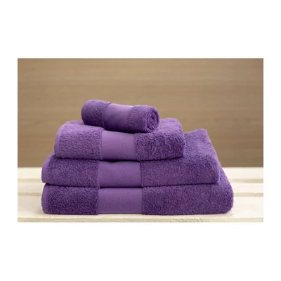 bíbor (purple)